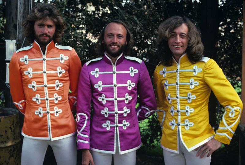 Popularni disko bend The Bee Gees poziraju za portret | Izvor: Getty Images