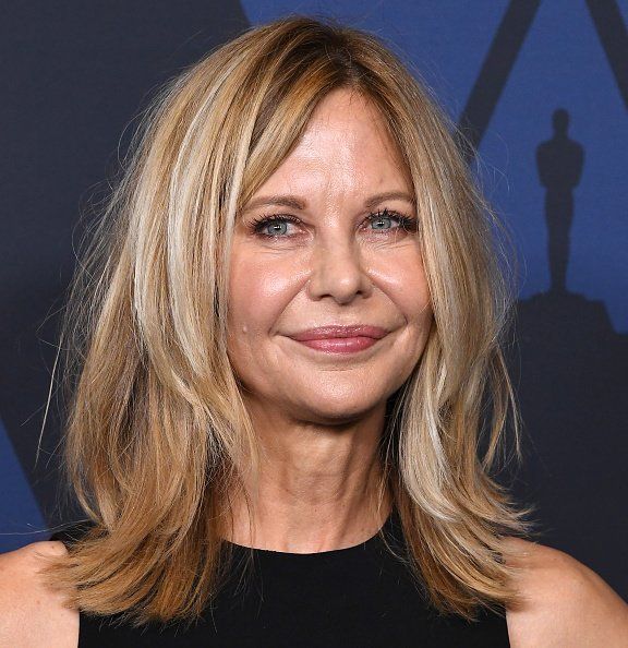 Meg Ryan arrives at the Academy Of Motion Picture Arts And Sciences