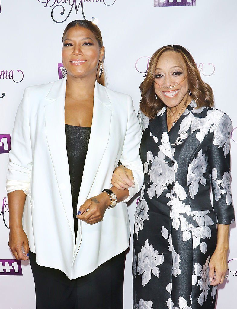  Queen Latifah and her mother Rita Owens attends the VH1